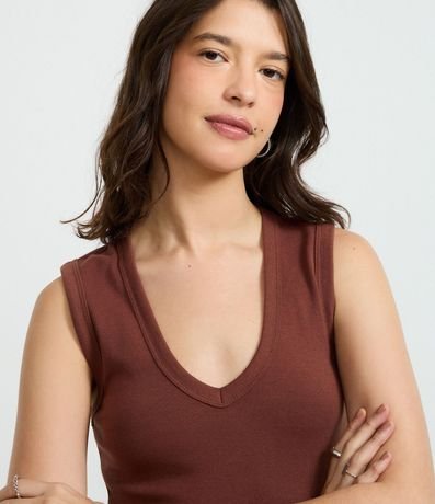 Blusa Básico en Rib con Escote V 4