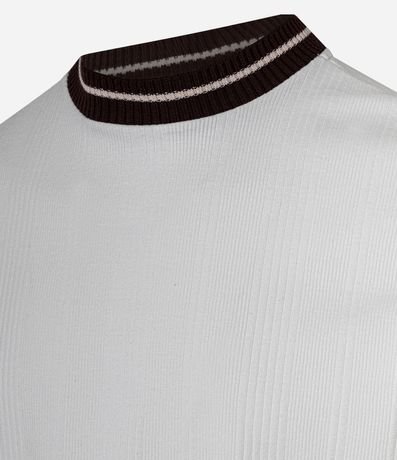 Remera en Algodón con Viés en Rib Contrastante y Textura Vertical 7