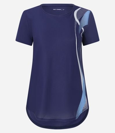 Remera Deportiva en Microfibra Texturizada con Estampa Ondulada 4
