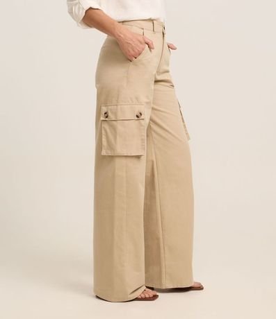 Pantalón Wide Leg Sastre en Sarga con Bolsillo Cargo 4
