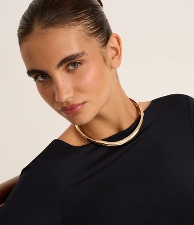 Gargantilla Rígida en Metal 1