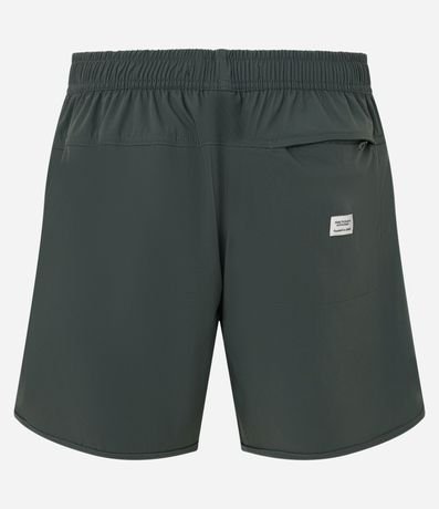 Bermuda Tecnológica Lisa con Bajo Redondeado 7