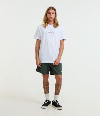 Bermuda Tecnológica Lisa con Bajo Redondeado