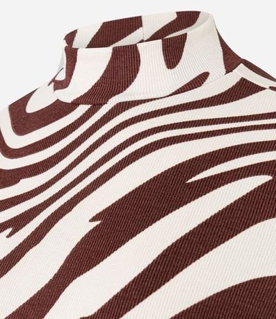 Blusa en Rib con Cuello Alto y Estampa Zebra 7