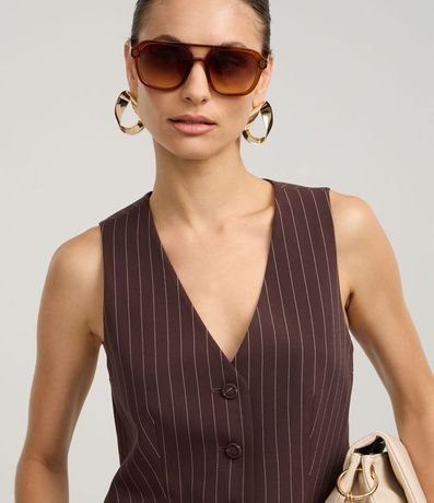 Chaleco Alfaiatado con botones Forrados y Riscas de Giz 3