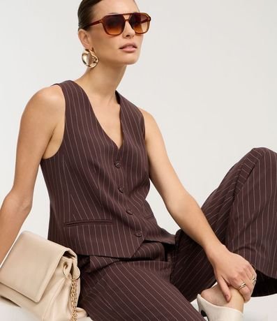 Chaleco Alfaiatado con botones Forrados y Riscas de Giz 5