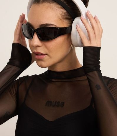 Blusa Deportiva en Tule con Cuello y Estampa Muse