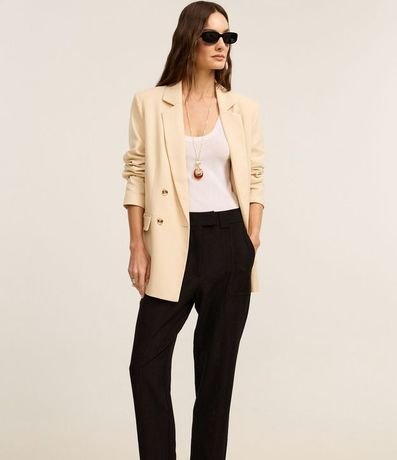 Pantalón Carrot Sastrería Cintura Alta con Recorte Pespunte 2