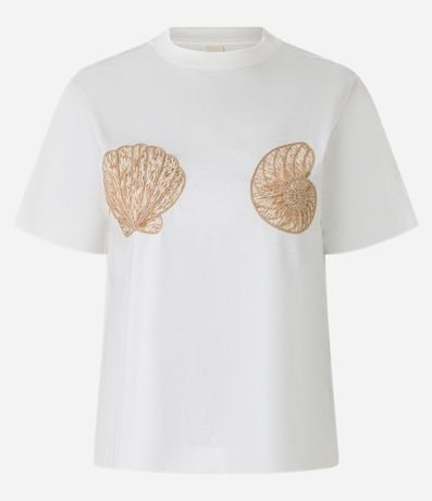 Remera Femenina de Algodón con Bordado de Conchas