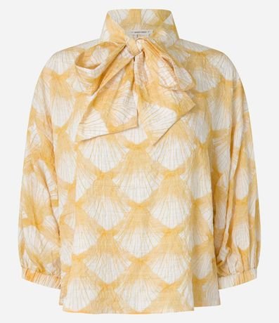 Blusa en Voile con Cuello Lazo y Estampa Caracolas 5