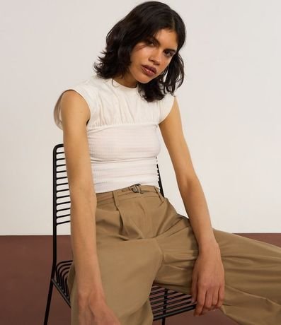 Blusa con Recorte y Textura 4