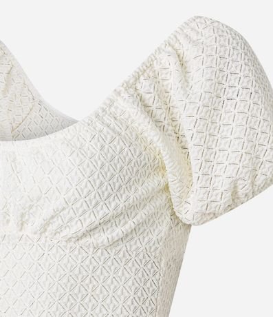 Blusa Cropped en Encaje con Recorte en el Busto 5