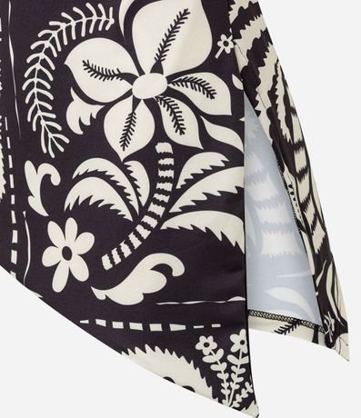 Blusa Sin Manga en Microfibra con Estampa Floral Bicolor y Bajo Asimétrica 6