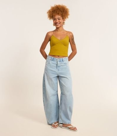 Pantalón Barrel Jeans con Recorte en la Entrepierna