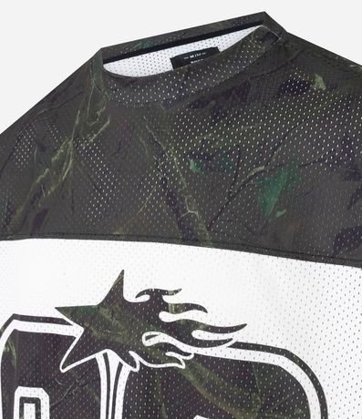 Remera Boxy Sportcore con Estampa Abstracta y Lettering 23 6