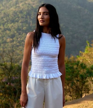 Blusa Musculosa en con Lastex y Volado en la Bajo