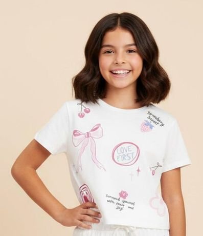 Remera Infantil Regular con Estampa de Ícones - Talle 5 a 16 años