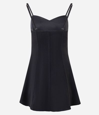 Vestido Corto Peplum en Crepé con Escote Corazón 7