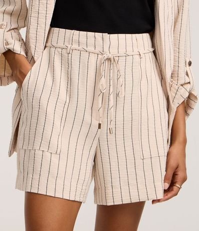 Short Recto Cintura Alta en Airflow con Rayas de Hilo Teñido 3