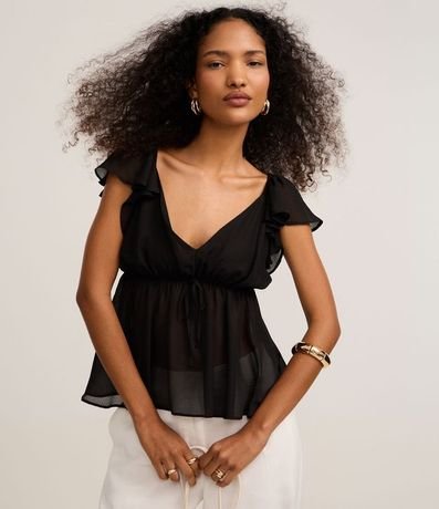 Blusa en Chiffon con Escote V y Volado en el Hombro