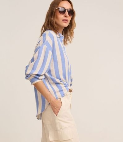 Camisa Amplia en Viscolino con Rayas Verticales Largas 4