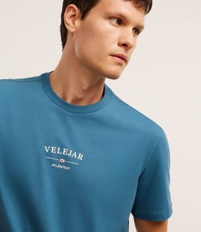 Remera Comfort en Algodón con Estampa Lettering Velejar 4