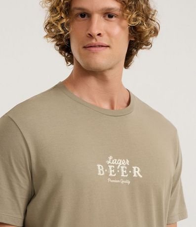 Remera Comfort en Algodón con Estampa Lettering Larger Beer 4