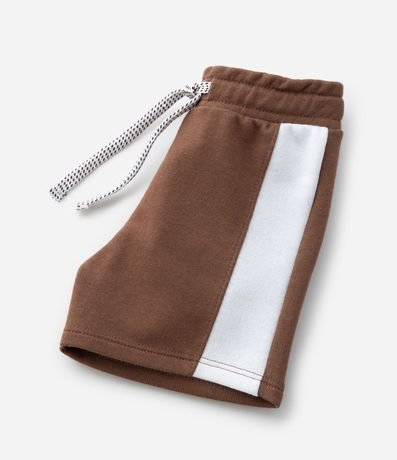 Conjunto Infantil con Recortes Contrastantes y Lettering - Talle 1 a 6 años 10