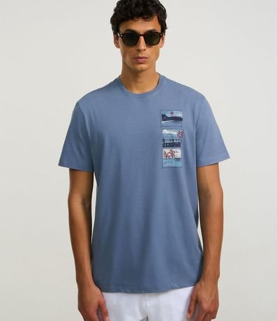 Remera en Algodón con Estampa Localizada de Fotografias 1