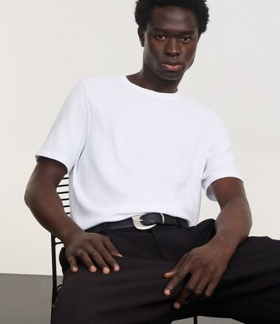 Remera Slim en Algodón con Textura Acanalada