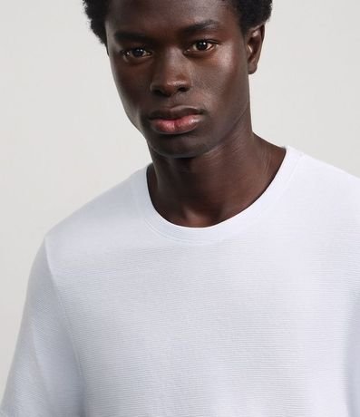 Remera Slim en Algodón con Textura Acanalada 4