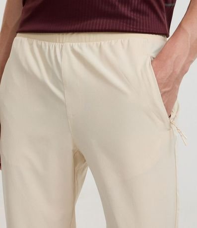 Pantalón Deportiva en Microfibra Liso Recta 4