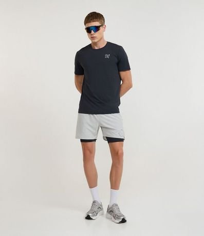 Remera Regular en Tecnologia Dry con Estampa Lettering 2