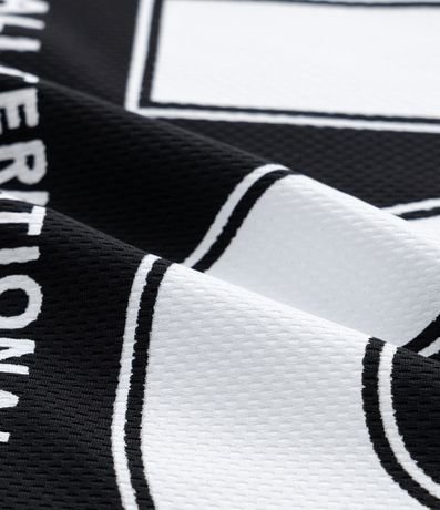 Remera Deportiva con Lettering Tokyo -  Talle 5 a 14 años 4