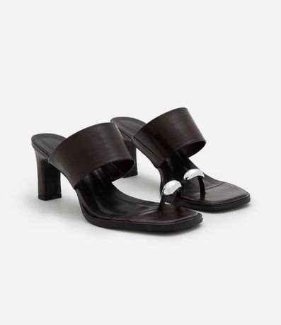 Sandalia Mule en PU con Tira Larga y Dedera de Metal 3