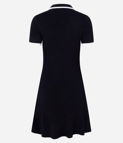 Vestido Corto en Punto con Cuello Polo y Biés Contrastantes 3