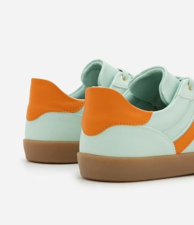 Championes Estilo Taco en PU con Detalles Laterales 7