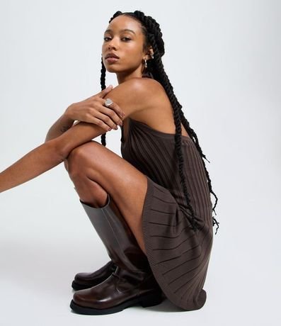 Vestido Evase con Frente Única en Viscosa con Efecto Punto Texturizado