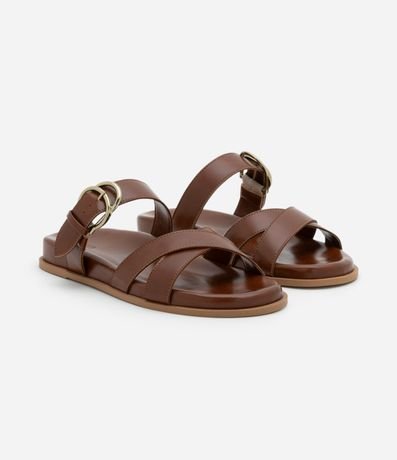 Sandalia Plana con Tiras en X y Hebilla Doble 3