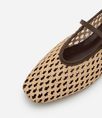 Zapatilla con Efecto Ráfia y Detalles Contrastantes 6