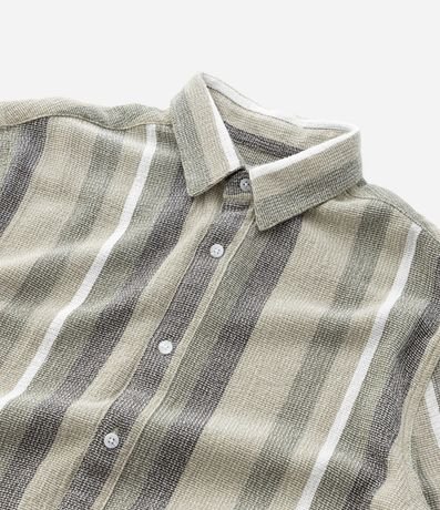 Camisa en Algodón Texturizada con Estampa Rayas 10