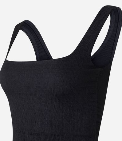 Vestido Texturizado con Escote Cuadrado y Bretel Ancho 6