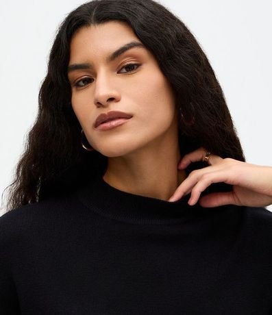 Blusa en Punto con Sisa Deslocada y Manga Amplia 3