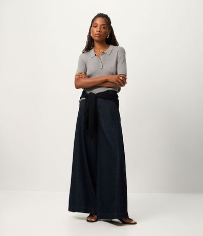 Blusa en Viscosa con Manga Corta y Cuello Polo 2