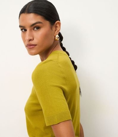 Blusa en Viscosa con Manga Corta 4