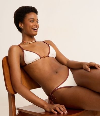 Bikini Top Triangular Fruncido en Microfibra con Bies Contrastante 2