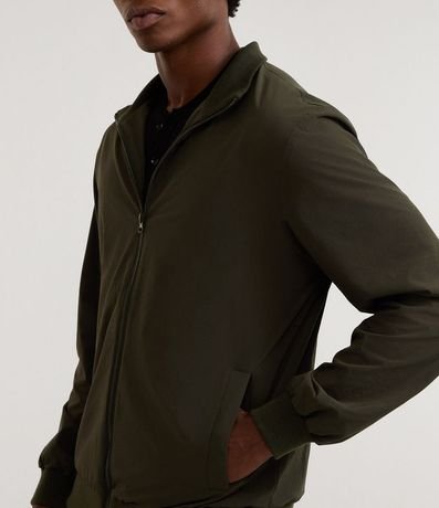 Campera Bomber con Cuello Alto 5