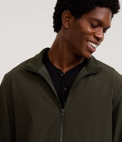 Campera Bomber con Cuello Alto 6