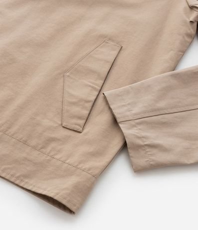 Campera en Sarga con Cuello Inglés y Bolsillos 14