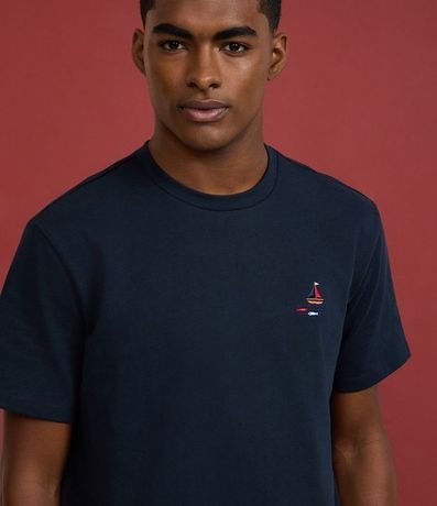 Remera en Algodón con Bordado de Barco y Peces 4